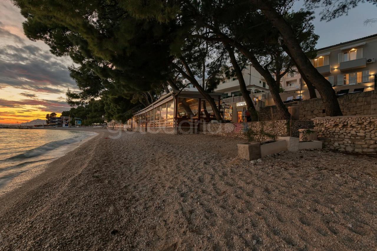 Beachfront Deluxe B&B Makarska Eksteriør bilde