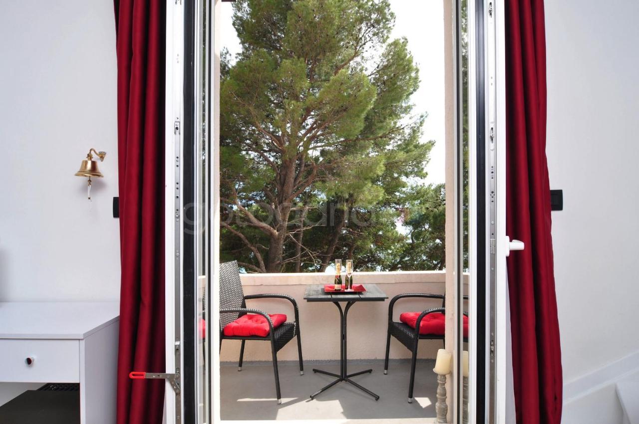 Beachfront Deluxe B&B Makarska Eksteriør bilde