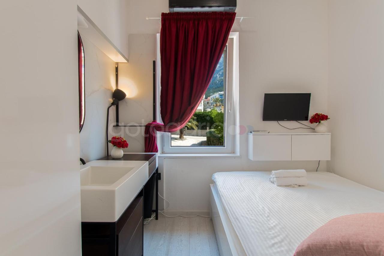 Beachfront Deluxe B&B Makarska Eksteriør bilde