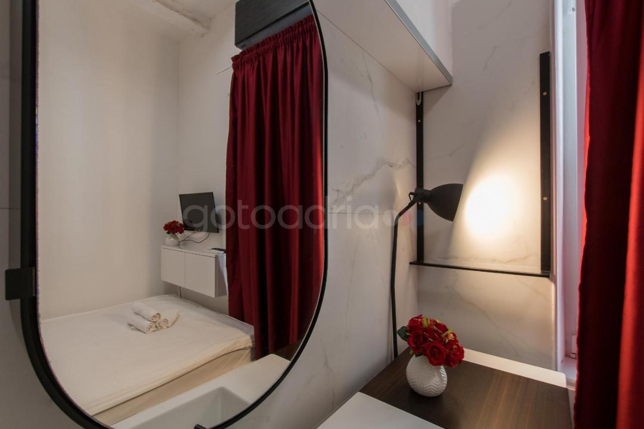 Beachfront Deluxe B&B Makarska Eksteriør bilde
